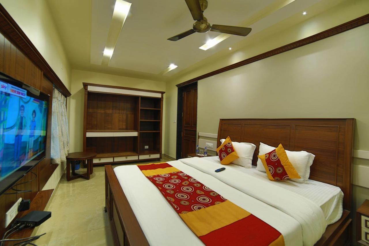 Mid Town Inn Mount Abu Dış mekan fotoğraf