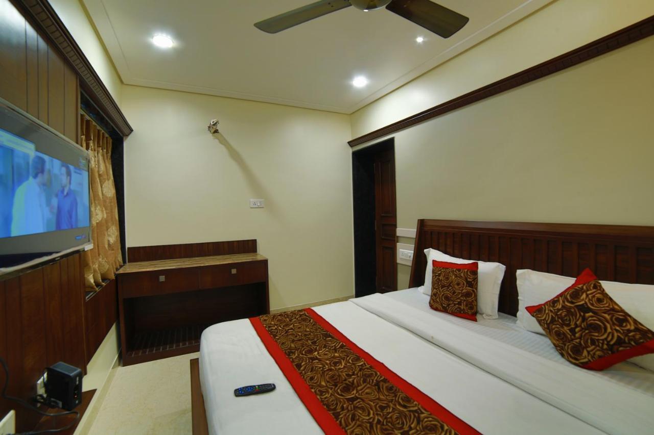 Mid Town Inn Mount Abu Dış mekan fotoğraf