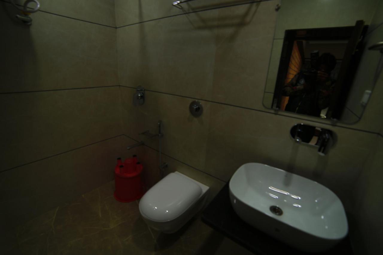 Mid Town Inn Mount Abu Dış mekan fotoğraf