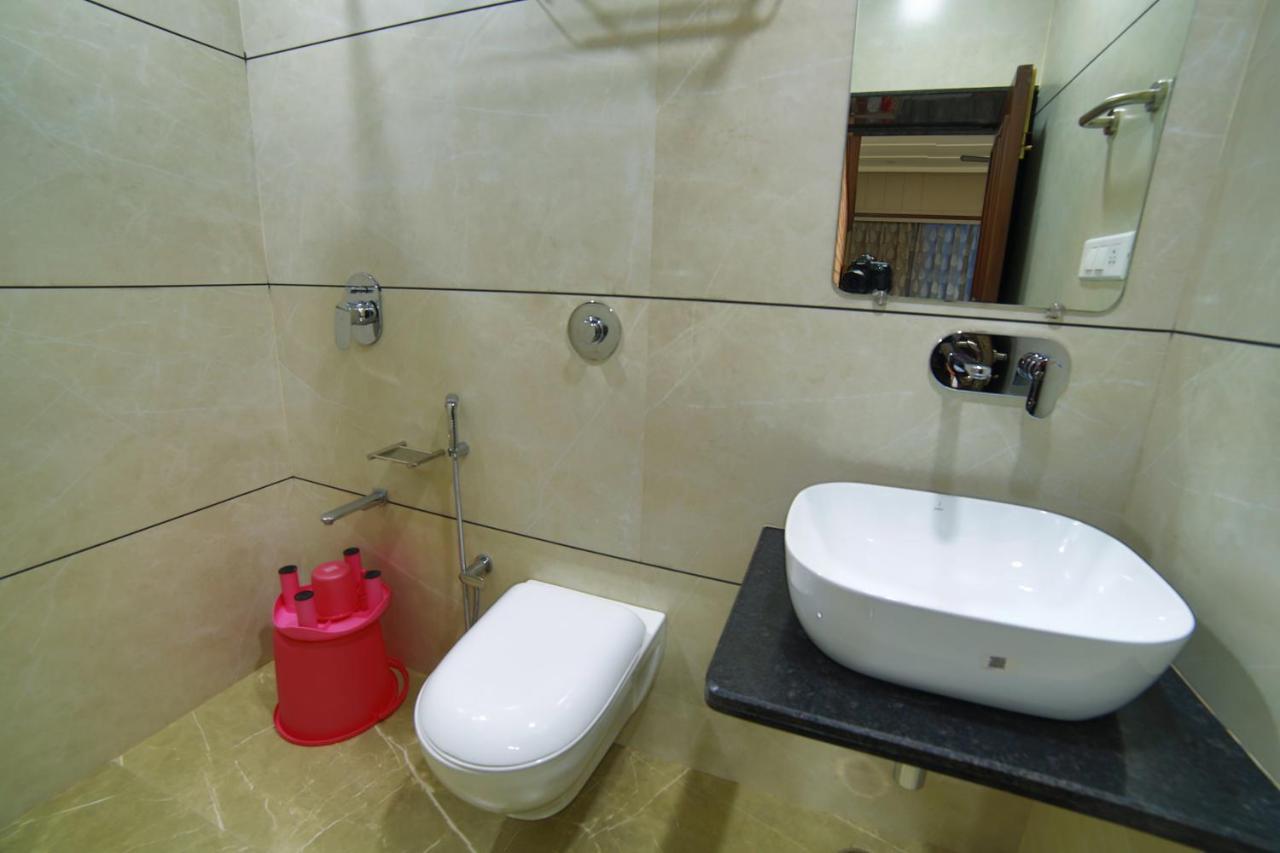 Mid Town Inn Mount Abu Dış mekan fotoğraf